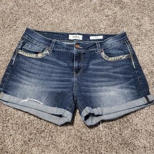 Daytrip jean shorts